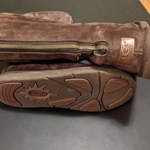 Ugh Boots Zipper Backs Size 9